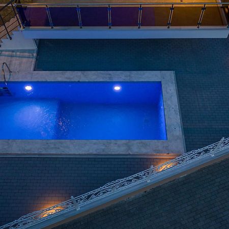 לוטראקי Agora Luxury Villa I מראה חיצוני תמונה