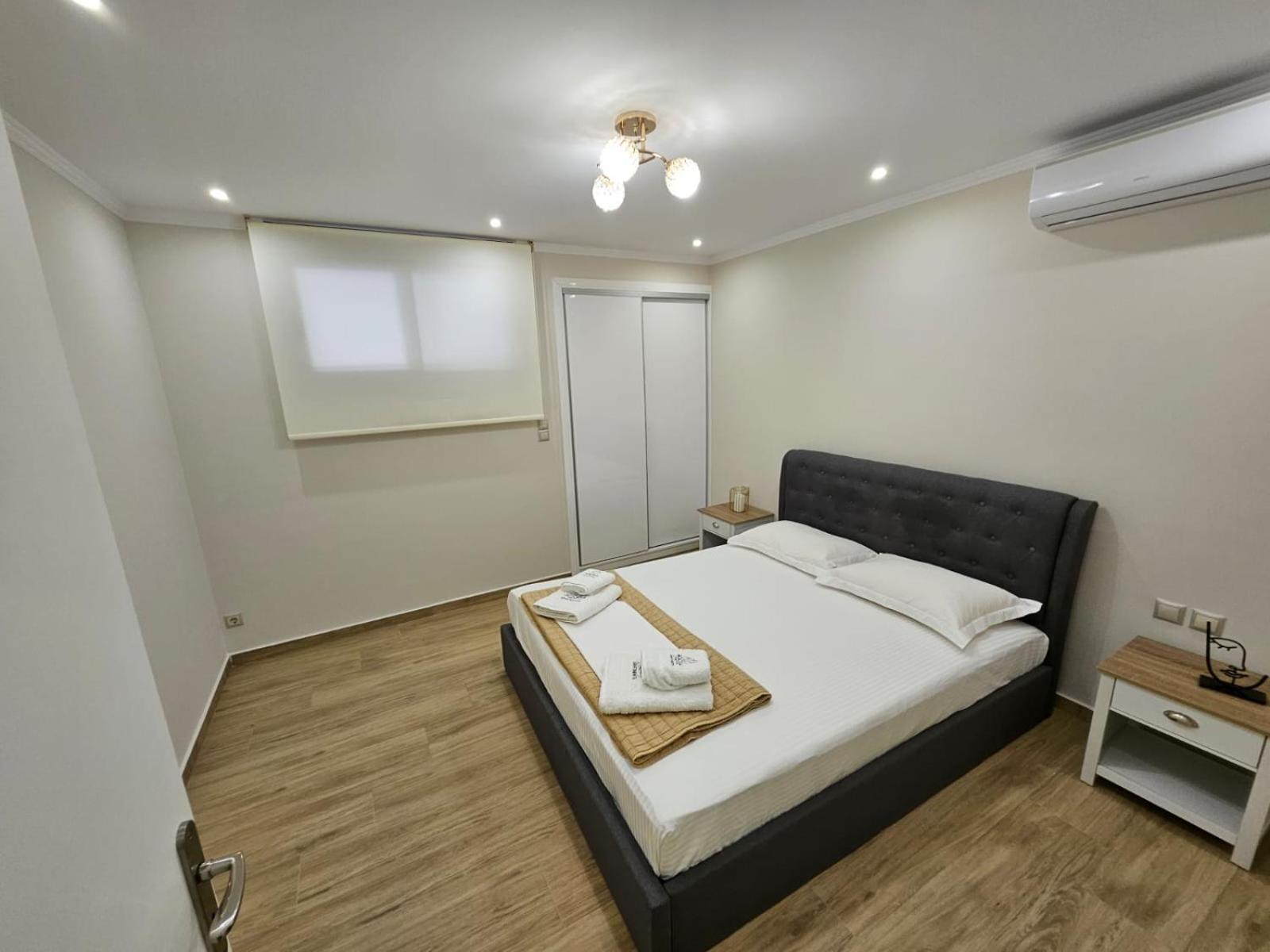 לוטראקי Agora Luxury Villa I מראה חיצוני תמונה