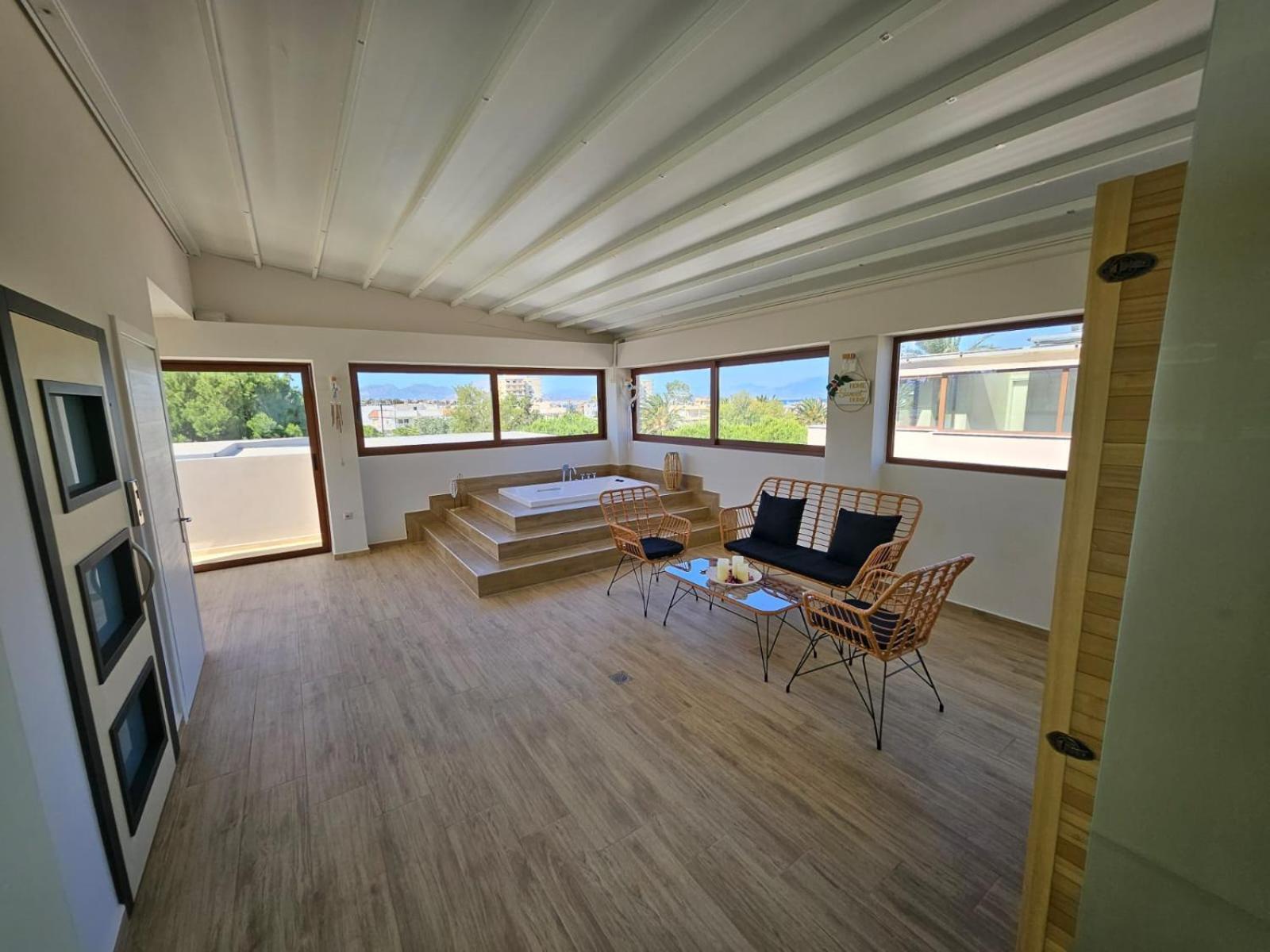 לוטראקי Agora Luxury Villa I מראה חיצוני תמונה